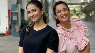 Shweta Tiwari said she wants daughter Palak Tiwari to be careful about marriage.