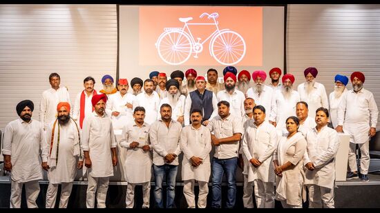 Samajwadi Party national president Akhilesh Yadav at the party’s state headquarters on Sunday. (HT PHOTO)