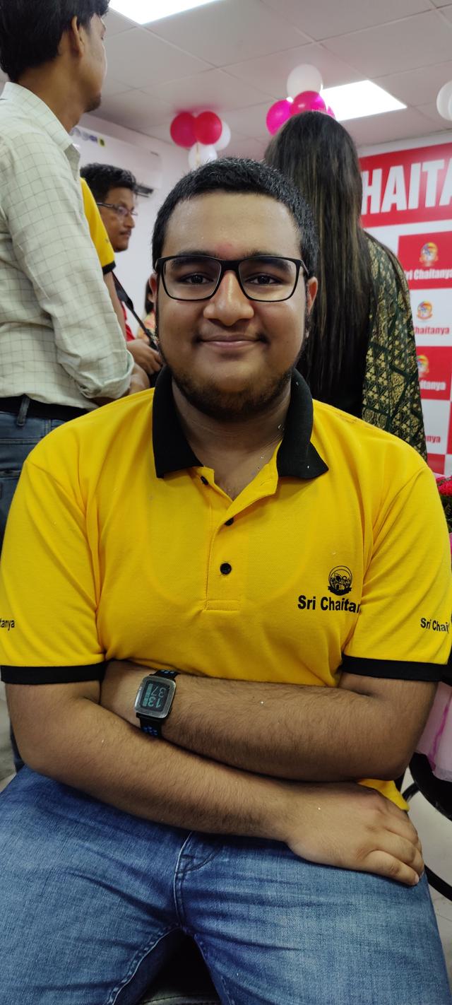 Anirudh Garg of of Bhavan Vidyalaya, Panchkula, scored AIR 50. (HT Photo) Anirudh Garg of of Bhavan Vidyalaya, Panchkula, scored AIR 50. (HT Photo)