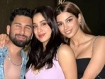 Janhvi Kapoor, Khushi Kapoor and Ibrahim Ali Khan attended a party in Mumbai. Janhvi Kapoor, Khushi Kapoor and Ibrahim Ali Khan attended a party in Mumbai.