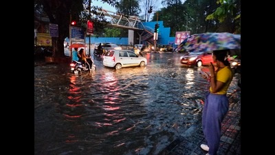Pune city was flooded by merely two hours of rain. (HT PHOTO)