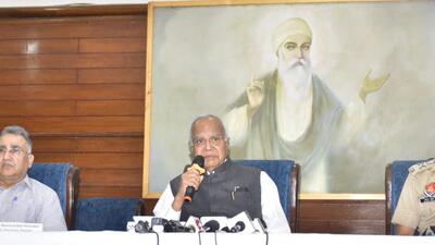 Calling the drug menace a major concern for the state, Punjab governor Banwarilal Purohit on Monday said after colleges, drugs had permeated into schools as well. (Sameer Sehgal/HT)