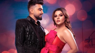 Adil Khan and Rakhi Sawant spoke about her changing the way she dress, at the launch of their music video. Adil Khan and Rakhi Sawant spoke about her changing the way she dress, at the launch of their music video.