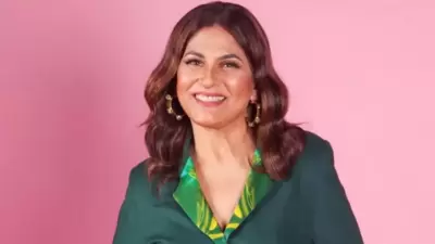 Archana Puran Singh has shared pictures of her 'new look' for The Kapil Sharma Show. Archana Puran Singh has shared pictures of her 'new look' for The Kapil Sharma Show.