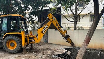 According to the BBMP officials, at least 15 places in Mahadevapura zone have been identified, which were choking flow of the rainwater. (HT Photo) According to the BBMP officials, at least 15 places in Mahadevapura zone have been identified, which were choking flow of the rainwater. (HT Photo)