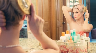 How to build a healthy haircare routine? Know from expert (Pexels) How to build a healthy haircare routine? Know from expert (Pexels)