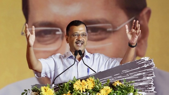 Delhi Chief Minister Arvind Kejriwal addresses a gathering of auto-rickshaw drivers during an event, in Ahmedabad.(PTI)
