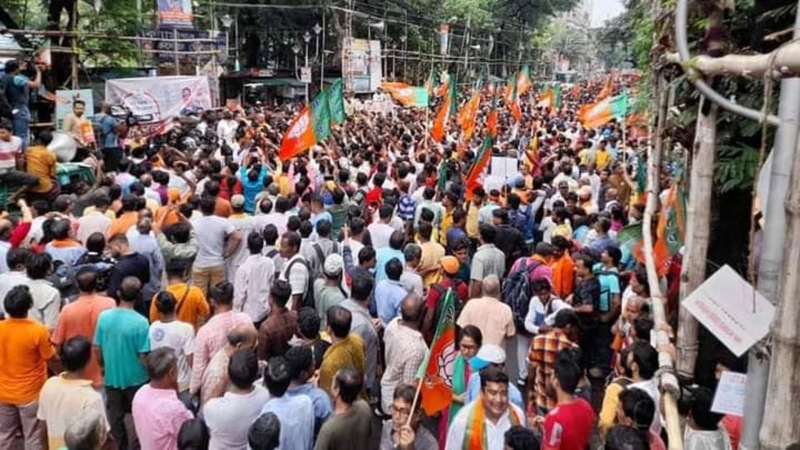 'Chalo Nabanna' march turns into BJP vs police face-off in Kolkata | In photos