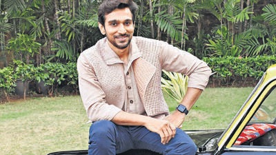 Pratik Gandhi Pratik Gandhi