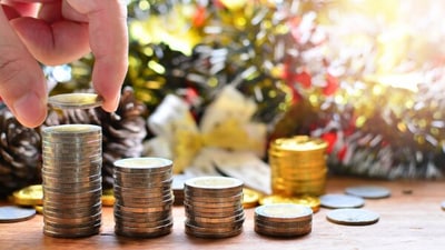 With children’s birthday parties becoming a status symbol, it makes sense to dedicate a little extra attention to the financial preparation required for such parties. With children’s birthday parties becoming a status symbol, it makes sense to dedicate a little extra attention to the financial preparation required for such parties.