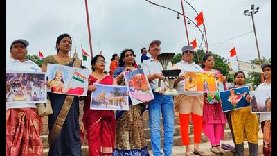 Members of Namami Gange celebrate the court’s order in Gyanvapi case. (Sourced) Members of Namami Gange celebrate the court’s order in Gyanvapi case. (Sourced)
