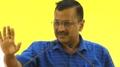 Arvind Kejriwal addresses Gujarat event.&nbsp;