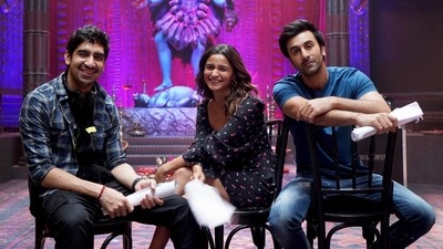 Brahmastra has earned over ₹200 crore at the box office in its opening weekend. Brahmastra has earned over ₹200 crore at the box office in its opening weekend.