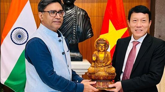 Deputy NSA Vikram Misri with Vietnam’s visiting deputy minister of public security, Senior Lt Gen Luong Tam Quang who is in New Delhi for the second security dialogue between the two sides.