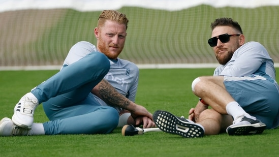 &nbsp;England's Ben Stokes and head coach Brendon McCullum (right) during practice Action(Action Images via Reuters)