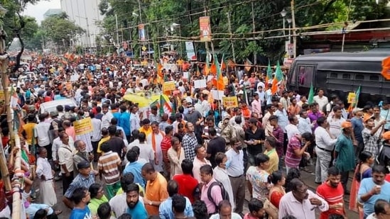 BJP's Bengal unit tweeted photos of the protest march saying Bengal had risen against Trinamool corruption.(Twitter)