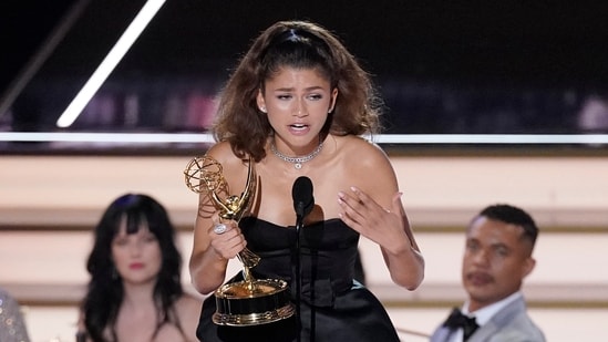 Emmy Awards 2022 Live updates: Zendaya accepts the Emmy for outstanding lead actress.