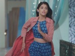 Akshara hides inside Birla house during Ganesh Chaturthi.