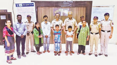 The two children with their parents Praful Gangurde/HT Photo The two children with their parents Praful Gangurde/HT Photo