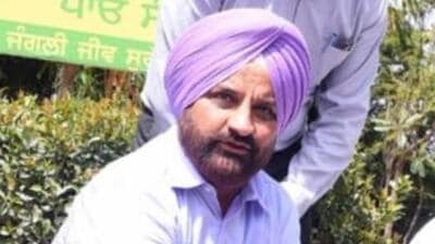Divisional forest officer Guramanpreet Singh was the first to be arrested on June 2 following a graft complaint by WWICS senior director Devinder Singh Sandhu on the chief minister’s anti-corruption helpline. (HT Photo) Divisional forest officer Guramanpreet Singh was the first to be arrested on June 2 following a graft complaint by WWICS senior director Devinder Singh Sandhu on the chief minister’s anti-corruption helpline. (HT Photo)