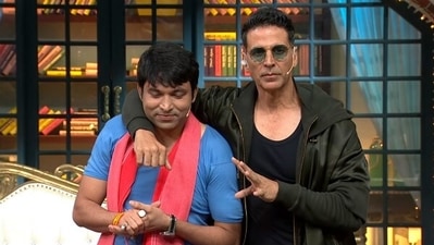 A still of Akshay Kumar and Chandan Prabhakar from a 2020 episode of The Kapil Sharma Show. A still of Akshay Kumar and Chandan Prabhakar from a 2020 episode of The Kapil Sharma Show.