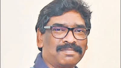 **EDS: IMAGE VIA CM OFFICE** Ranchi: Congress Spokesperson Gaurav Bhalla meets with Jharkhand Chief Minister Hemant Soren in Ranchi, Wednesday, Aug. 31, 2022. (PTI Photo) (PTI08_31_2022_000164B) (PTI) **EDS: IMAGE VIA CM OFFICE** Ranchi: Congress Spokesperson Gaurav Bhalla meets with Jharkhand Chief Minister Hemant Soren in Ranchi, Wednesday, Aug. 31, 2022. (PTI Photo) (PTI08_31_2022_000164B) (PTI)