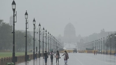 A view of rain-lashed newly renovated Kartavya Path near India Gate. (Sanchit Khanna/HT photo) A view of rain-lashed newly renovated Kartavya Path near India Gate. (Sanchit Khanna/HT photo)