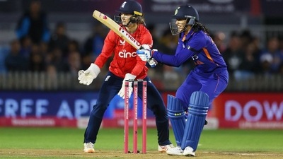 Smriti Mandhana plays a shot against England in the 2nd T20I (BCCI/Twitter)