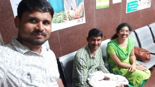 The medico shared that with whatever knowledge she had she helped the woman delivery a baby girl. (Sourced) The medico shared that with whatever knowledge she had she helped the woman delivery a baby girl. (Sourced)