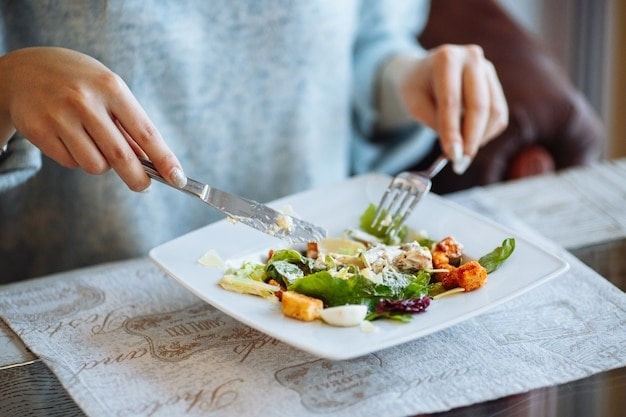 Must-have nutrients for breakfast, lunch and dinner; nutritionist suggests (Freepik) Must-have nutrients for breakfast, lunch and dinner; nutritionist suggests (Freepik)