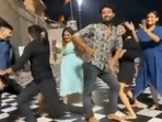 The group of people were reportedly dancing to ‘Kala Chashma’ from the movie ‘Baar Baar Dekho’ for an instagram reel trend at the famous Har Ki Pauri ghat in Haridwar. Source: Twitter/@ahorl_Eteena