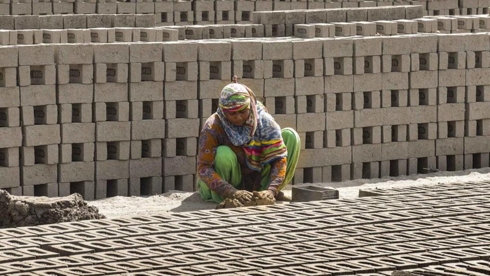 MGNREGA workers in Haryana protest for 365 workdays, ₹600 wages