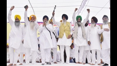 Amritsar, India – September 15, 2022 ::: Shiromani Akali Dal (Amritsar) president and Members Of Parliament Simranjit Singh Mann (C) with party leaders during a protest rally on Heritage Street near Golden Temple demanding SGPC elections be conducted soon , Amritsar, India, on Thursday, September 15, 2022. (Photo by Sameer Sehgal /Hindustan Times)