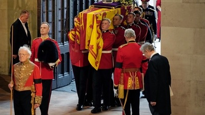 Some were there to represent elderly parents, others to witness history and to thank a woman who, having ascended the throne in 1952, was still holding official government meetings just two days before she died. (REUTERS)