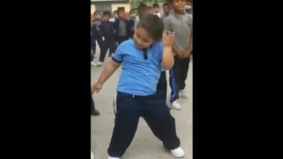 The girl is seen dancing to Saami Saami from Pushpa: The Rise. (Instagram/@dilipkpandey) The girl is seen dancing to Saami Saami from Pushpa: The Rise. (Instagram/@dilipkpandey)