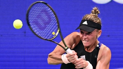 Russian tennis player Oksana Selekhmeteva in action against Magda Linette of Poland in the women's singles match during the WTA tour Chennai Open 2022 Tennis tournament (PTI) Russian tennis player Oksana Selekhmeteva in action against Magda Linette of Poland in the women's singles match during the WTA tour Chennai Open 2022 Tennis tournament (PTI)