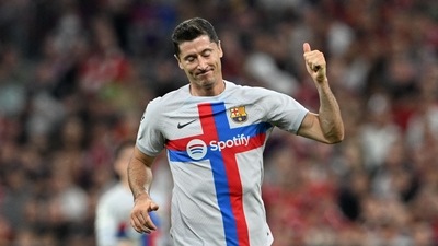 Barcelona's Polish forward Robert Lewandowski (AFP)