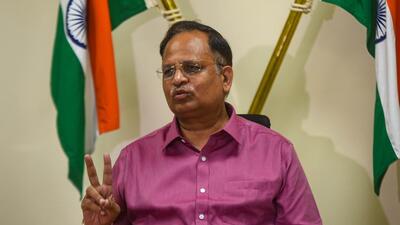 New Delhi, India - October 10, 2020: Delhi Health Minister Satyendar Kumar Jain speaks during a press conference, at Civil Lines in New Delhi, India, on Saturday, October 10, 2020. (Photo by Amal KS/ Hindustan Times) (Amal KS/HT PHOTO) New Delhi, India - October 10, 2020: Delhi Health Minister Satyendar Kumar Jain speaks during a press conference, at Civil Lines in New Delhi, India, on Saturday, October 10, 2020. (Photo by Amal KS/ Hindustan Times) (Amal KS/HT PHOTO)