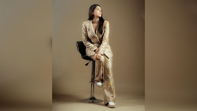 Mrunal Thakur's outfit is by designer Aisha Rao. Her look was put together by designer Archa Mehta. (Instagram/@mrunalthakur) Mrunal Thakur's outfit is by designer Aisha Rao. Her look was put together by designer Archa Mehta. (Instagram/@mrunalthakur)