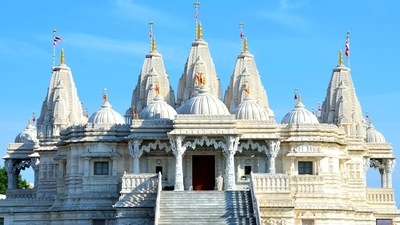 Toronto's Swaminarayan temple was defaced with anti-India graffiti.