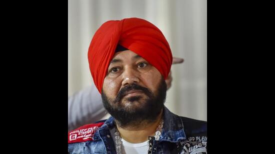 **EDS: FILE PHOTO** New Delhi: In this Friday, April 26, 2019 file photo Punjabi singer Daler Mehndi attends a press meet, in New Delhi. Mehndi, Thursday was sentenced to two years in jail in a human trafficking case. (PTI Photo/Ravi Choudhary) (PTI07_14_2022_000165B) (PTI)