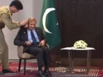 Pakistan PM Shehbaz Sharif could not fix his earphones and sought help as Russian President Vladimir Putin smiled.&nbsp;