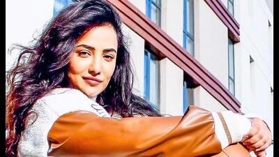 Tia Bajpai (Instagram) Tia Bajpai (Instagram)