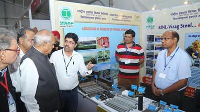 UT administrator Banwarilal Purohit at the inauguration of the Archibuild exhibition at Parade Ground, Sector 17, Chandigarh. (HT Photo)