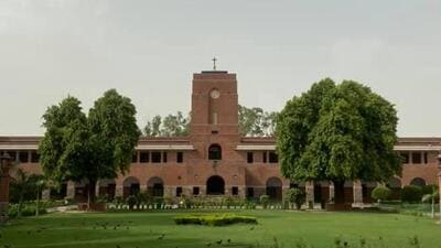 DU and St Stephen’s College are at loggerheads over the admission policy. (HT Photo | Sylvester Tamang) DU and St Stephen’s College are at loggerheads over the admission policy. (HT Photo | Sylvester Tamang)
