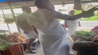 A vegetable shop owner was attacked and his shop was vandalised by Congress workers during the ‘Bharat Jodo Yatra’ in Kollam, Kerala. (ANI) A vegetable shop owner was attacked and his shop was vandalised by Congress workers during the ‘Bharat Jodo Yatra’ in Kollam, Kerala. (ANI)