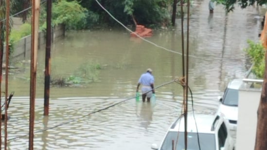 Schools shut, water inside homes as heavy rain batters Lucknow| Pics ...