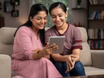 6 Ways to have a healthier relationship with your parents(Gettyimages) 6 Ways to have a healthier relationship with your parents(Gettyimages)