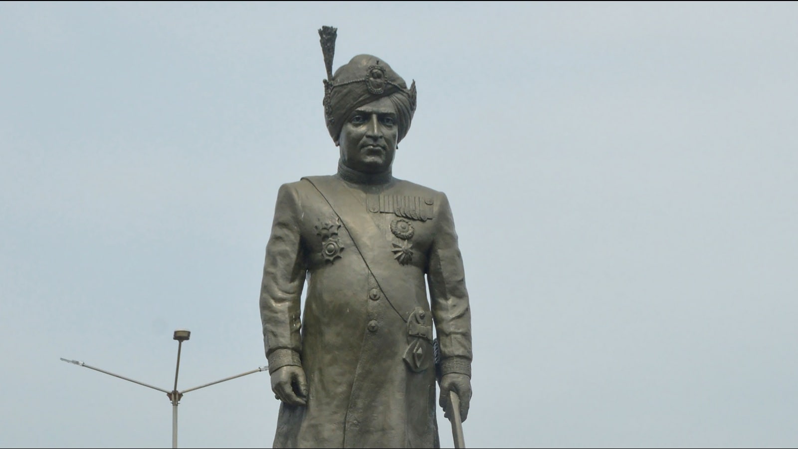 Album on ‘Maharaja Hari Singh’ released - Hindustan Times