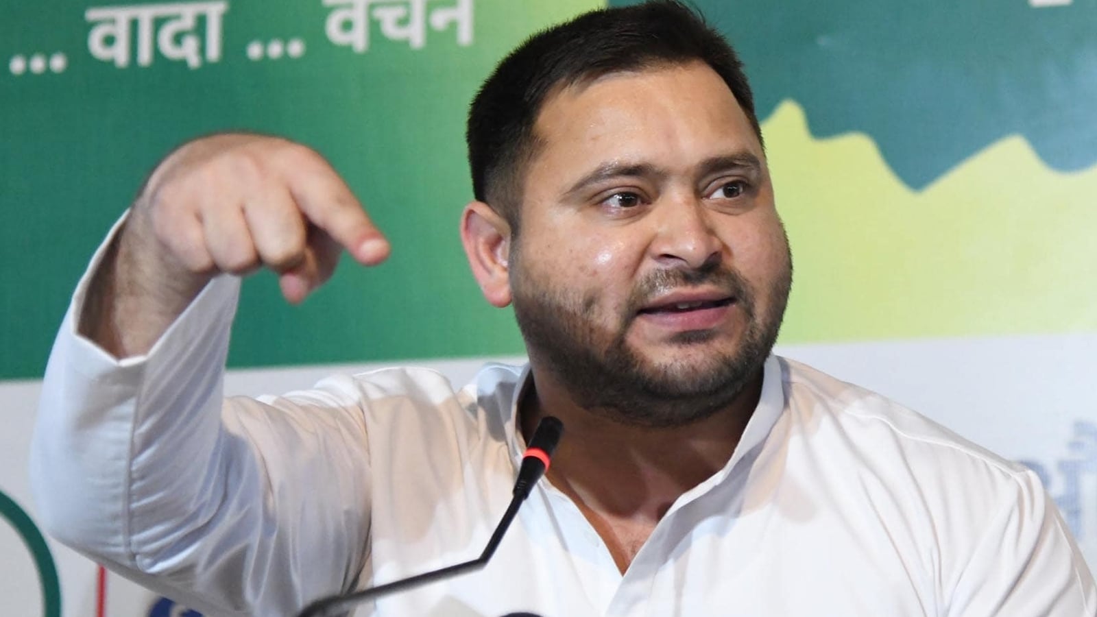 Tejashwi intimidated officers, cancel his bail: CBI to court; notice issued  | Latest News India - Hindustan Times